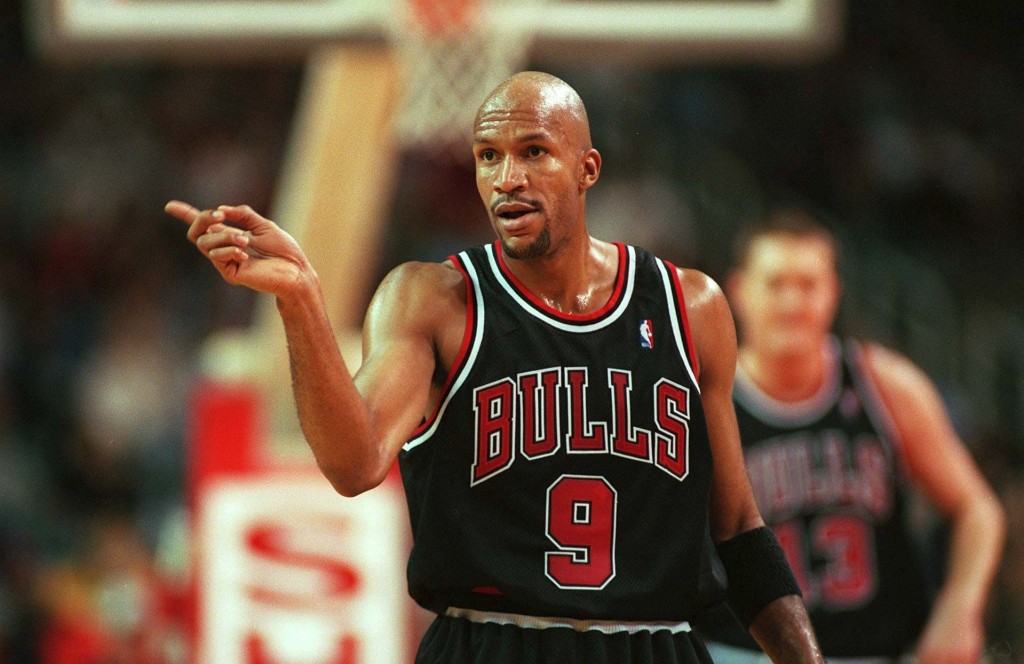 UNITED STATES - NOVEMBER 07:  NBA 97/98 CHICAGO BULLS; Ron HARPER/CHICAGO BULLS  (Photo by Alexander Hassenstein/Bongarts/Getty Images)
