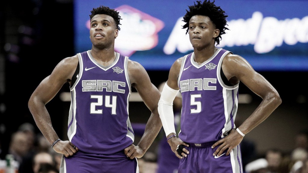 buddy-hield-deaaron-fox-ap1-2513582971