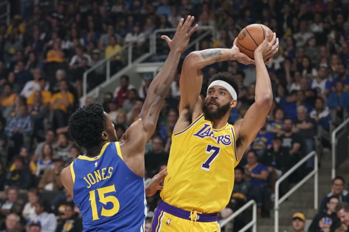 javale-mcgee-warriors-lakers-preseason-2018