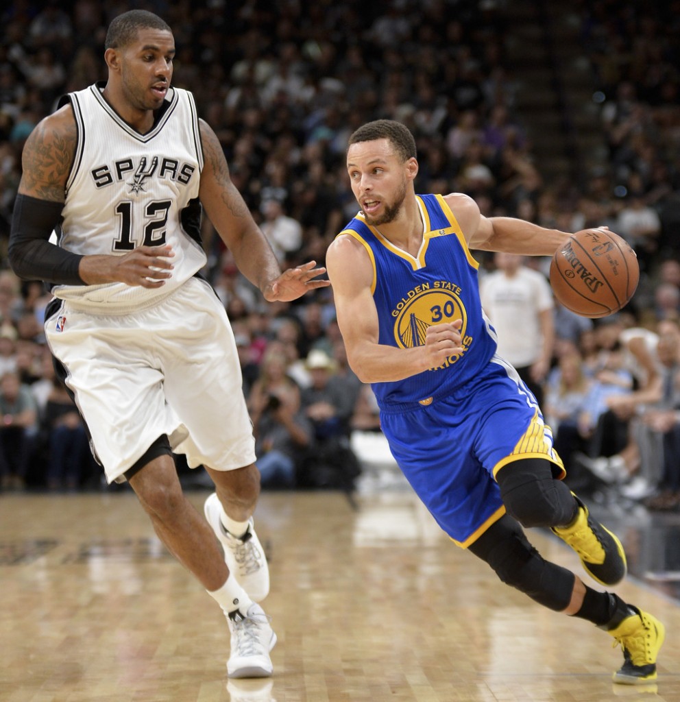 LaMarcus Aldridge vs. Stephen Curry