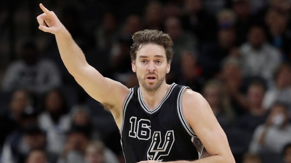 Pau Gasol Spurs 2121