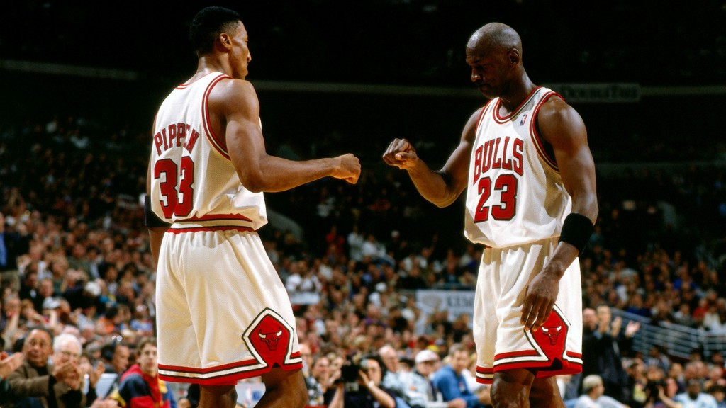 Scottie Pippen Reveals Referees Used To Ask Him For Jordan Shoes