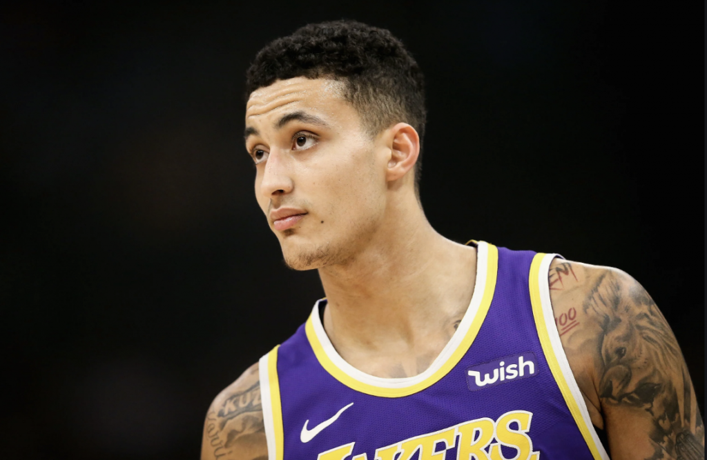 (via Lake Show Life)