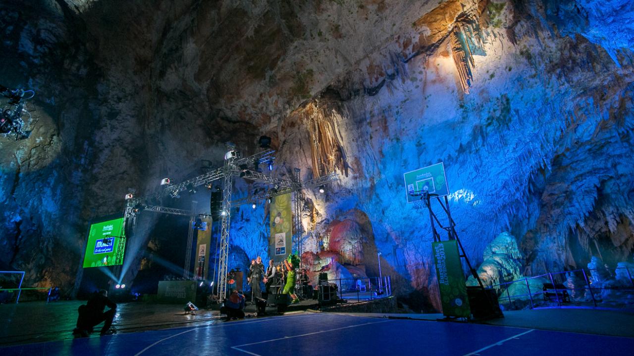Eurobasket 2013 Pop Up Court In Postojna Cave (Slovenia)