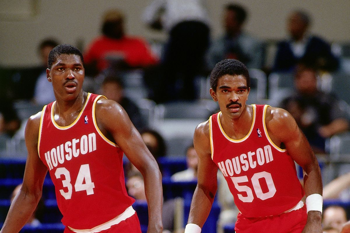 Hakeem Olajuwon And Ralph Sampson