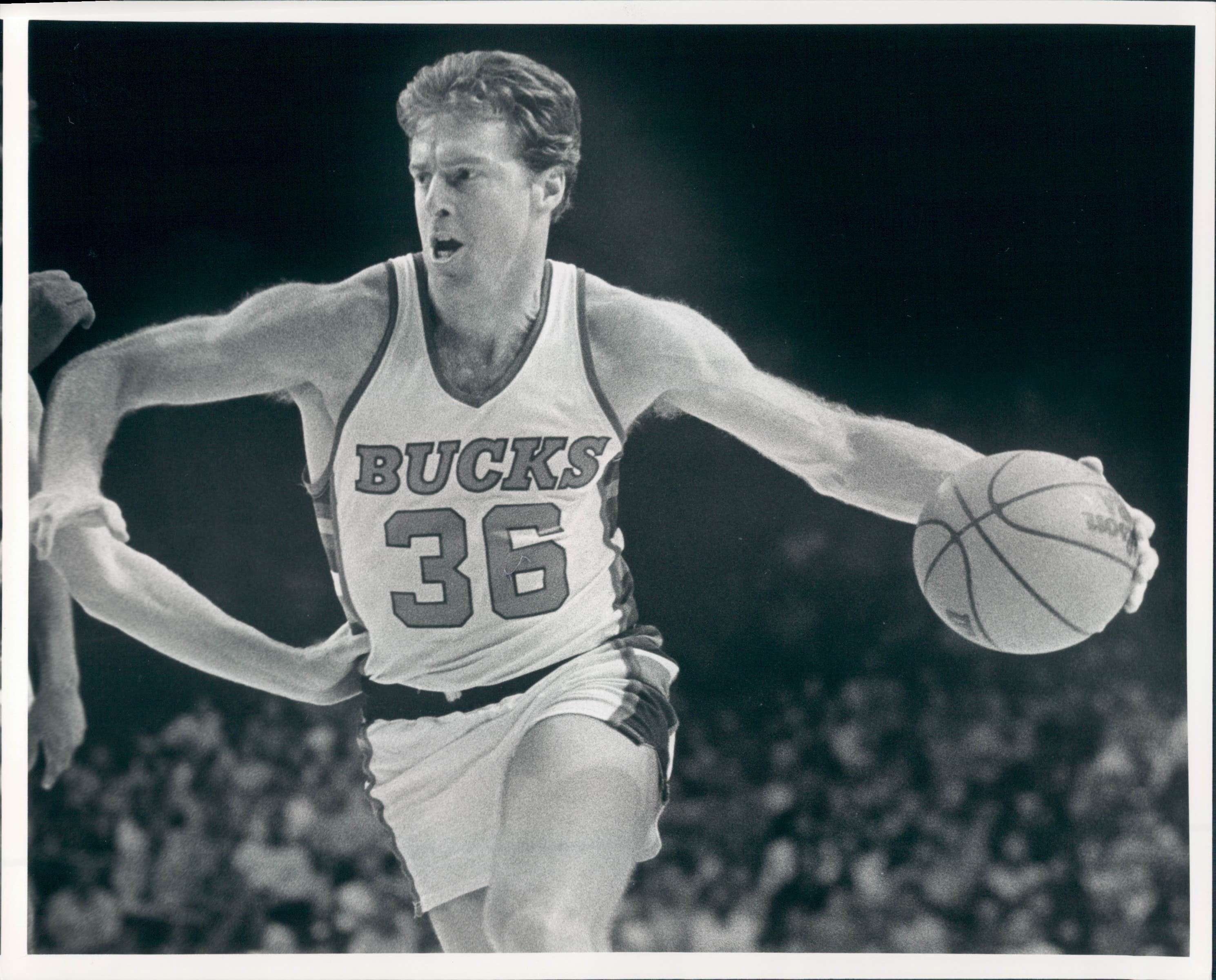 Dave Cowens Milwaukee Bucks