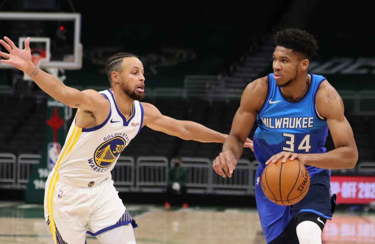 Stephen Curry vs. Giannis Antetokounmpo