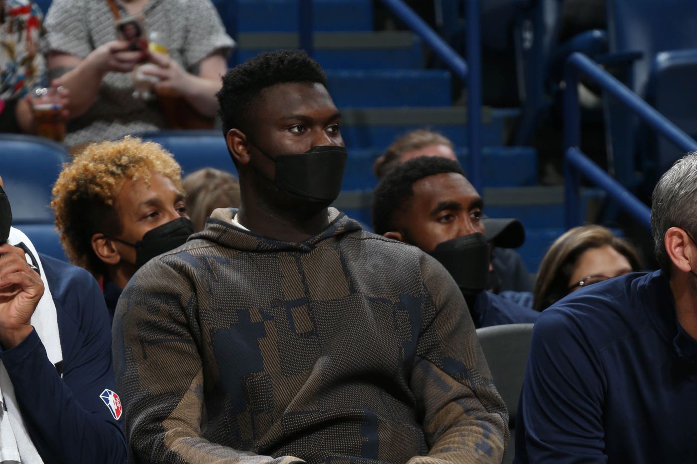 New Orleans Pelicans forward Zion Williamson (1) shoots a technical free throw against the Philadelphia 76ers during the second half at the Smoothie King Center. Mandatory Credit: Stephen Lew-Imagn Images