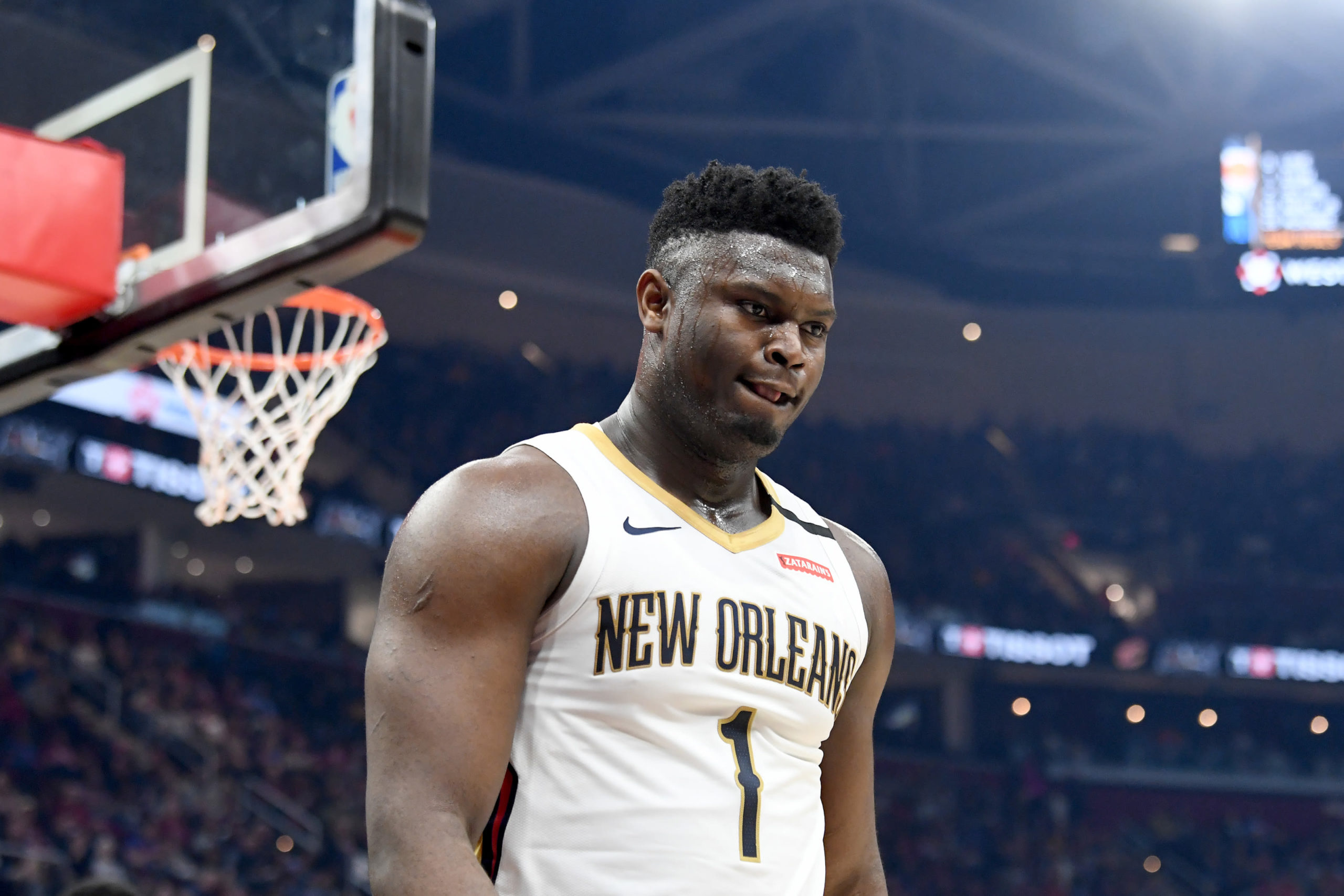 New Orleans Pelicans forward Zion Williamson (1) shoots a technical free throw against the Philadelphia 76ers during the second half at the Smoothie King Center. Mandatory Credit: Stephen Lew-Imagn Images