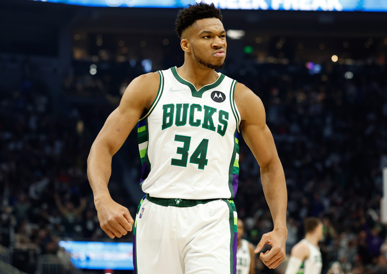 Brian Windhorst Suggests That Giannis Antetokounmpo May Not Sign Extension With The Bucks Next Year: “We Are Coming To A Point Of Evaluation For Giannis On The Bucks.”