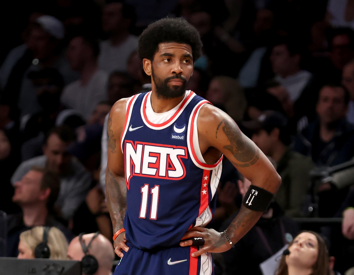 Kyrie Irving Shares Video From Conspiracy Theorist Alex Jones: "There Is A Tyrannical Organization Calling Itself The New World Order"