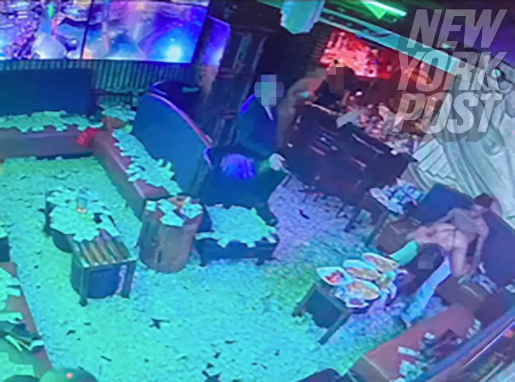 Ja Morant getting a lap dance 2