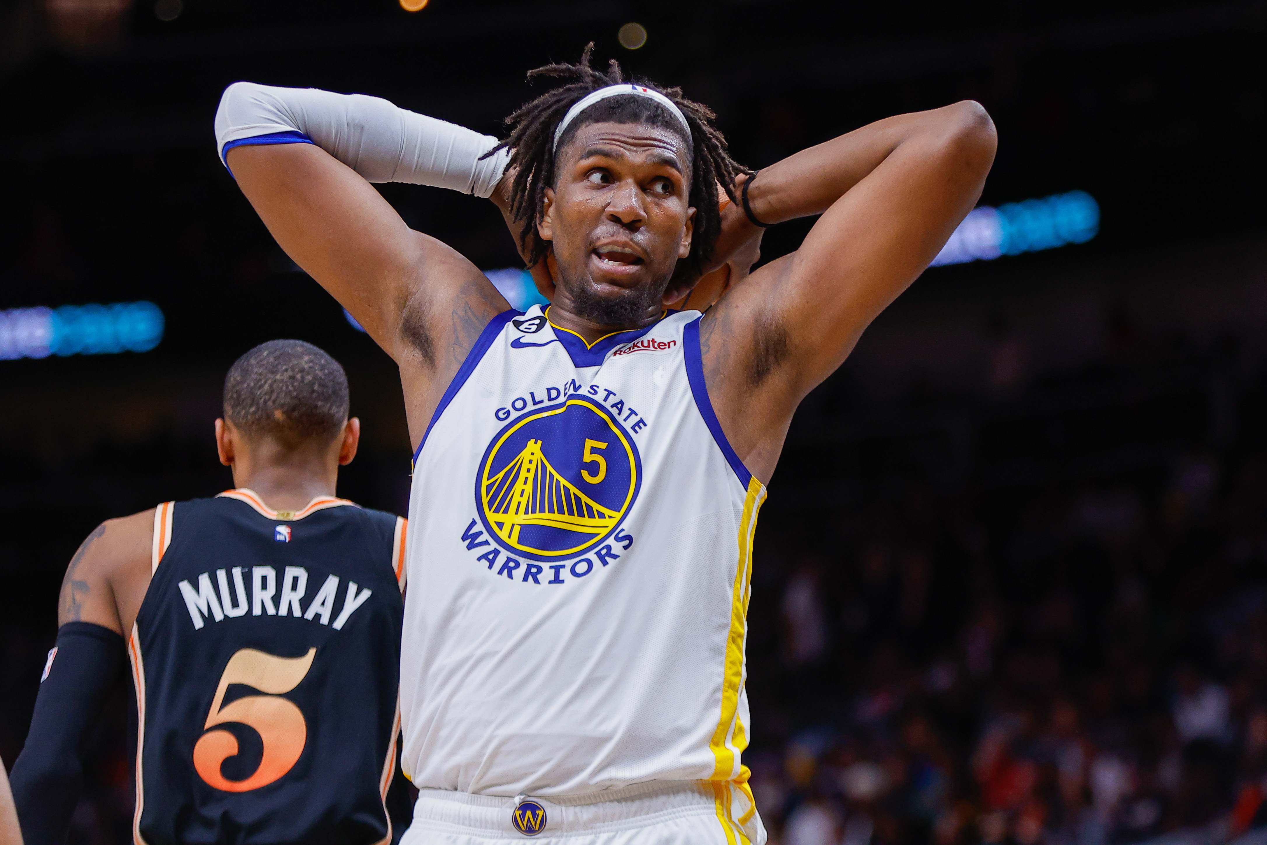 Warriors' Kevin Looney Says Domantas Sabonis Doesn't Play Dirty