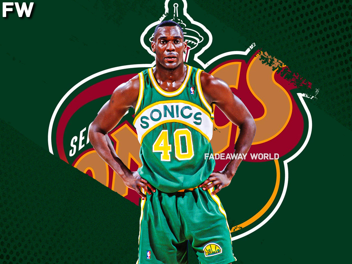 Shawn Kemp (40) of the Seattle Supersonics.