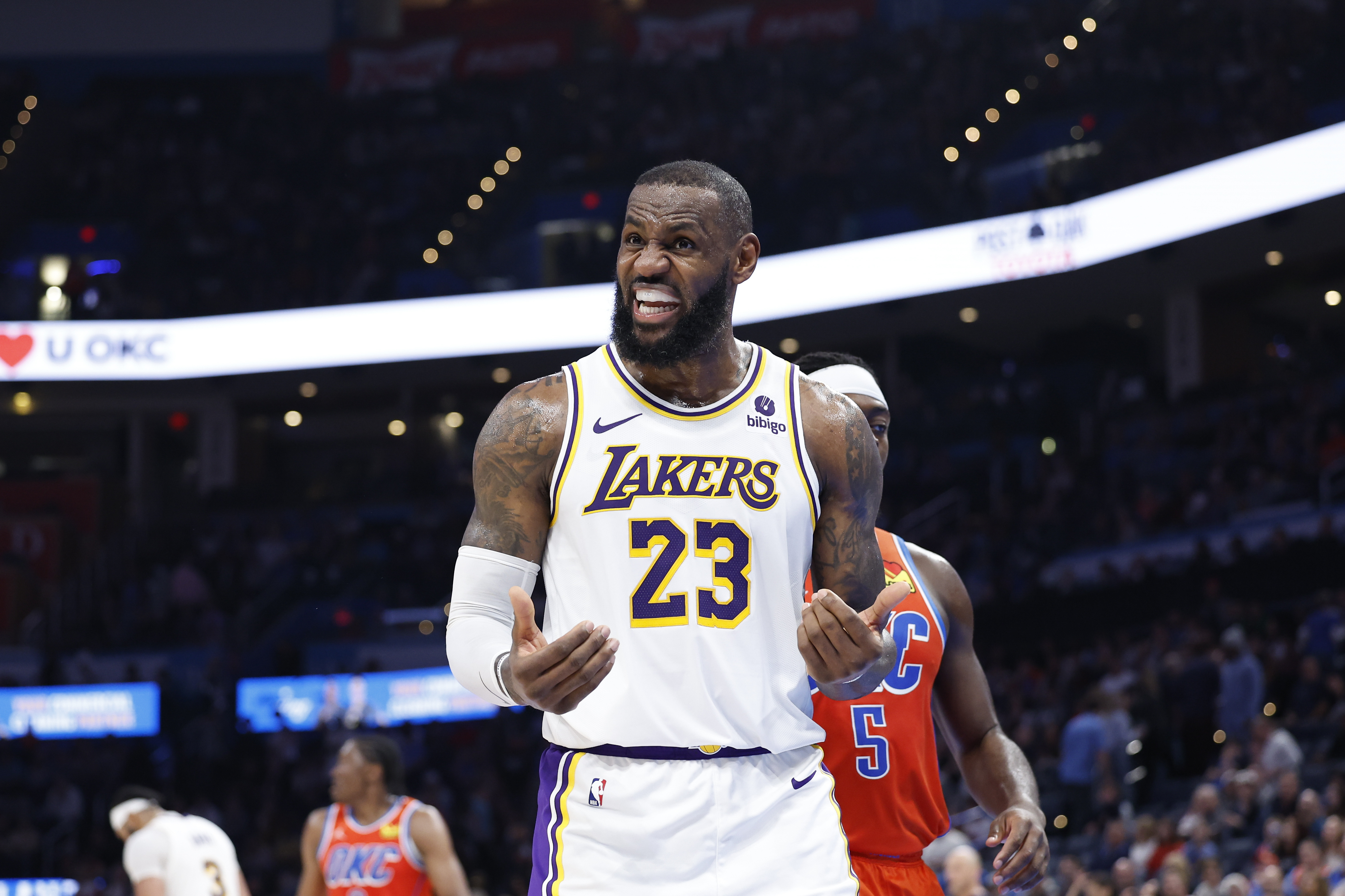 LeBron James Makes Statement After Leading The Lakers To Victory In Must-Win Game