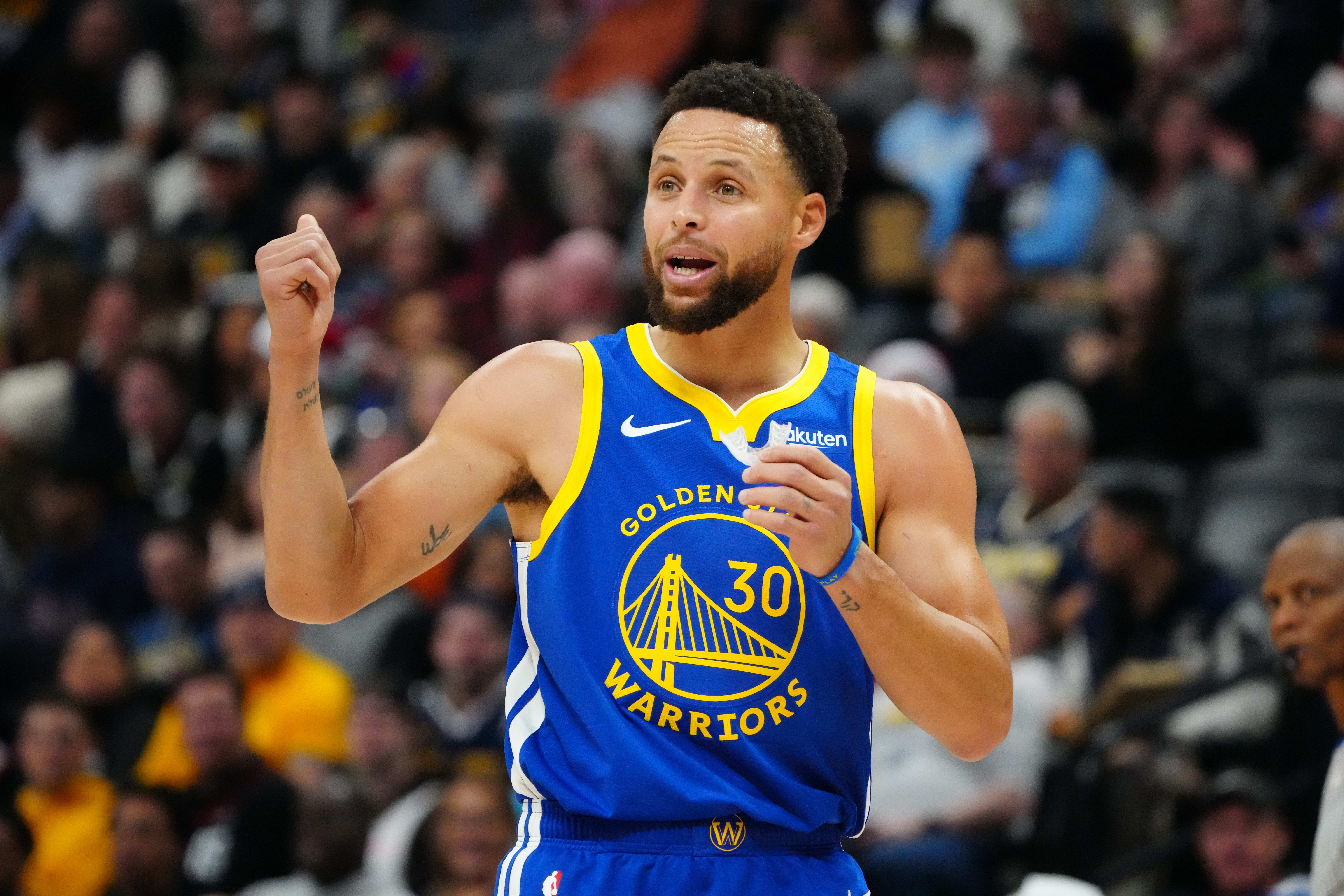 NBA Fans React To Stephen Curry Having Another Poor Christmas Day Game: “He Hates Big Nights"