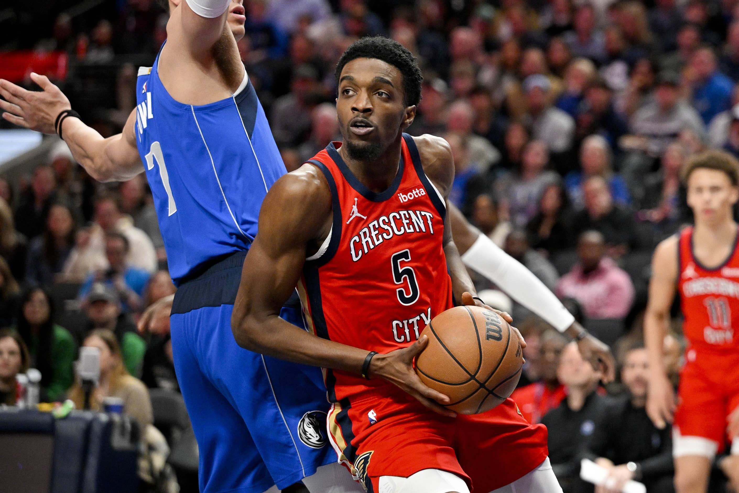 Jan 13, 2024; Dallas, Texas, USA; New Orleans Pelicans forward Herbert Jones (5) in action during the game between the Dallas Mavericks and the New Orleans Pelicans at the American Airlines Center.
