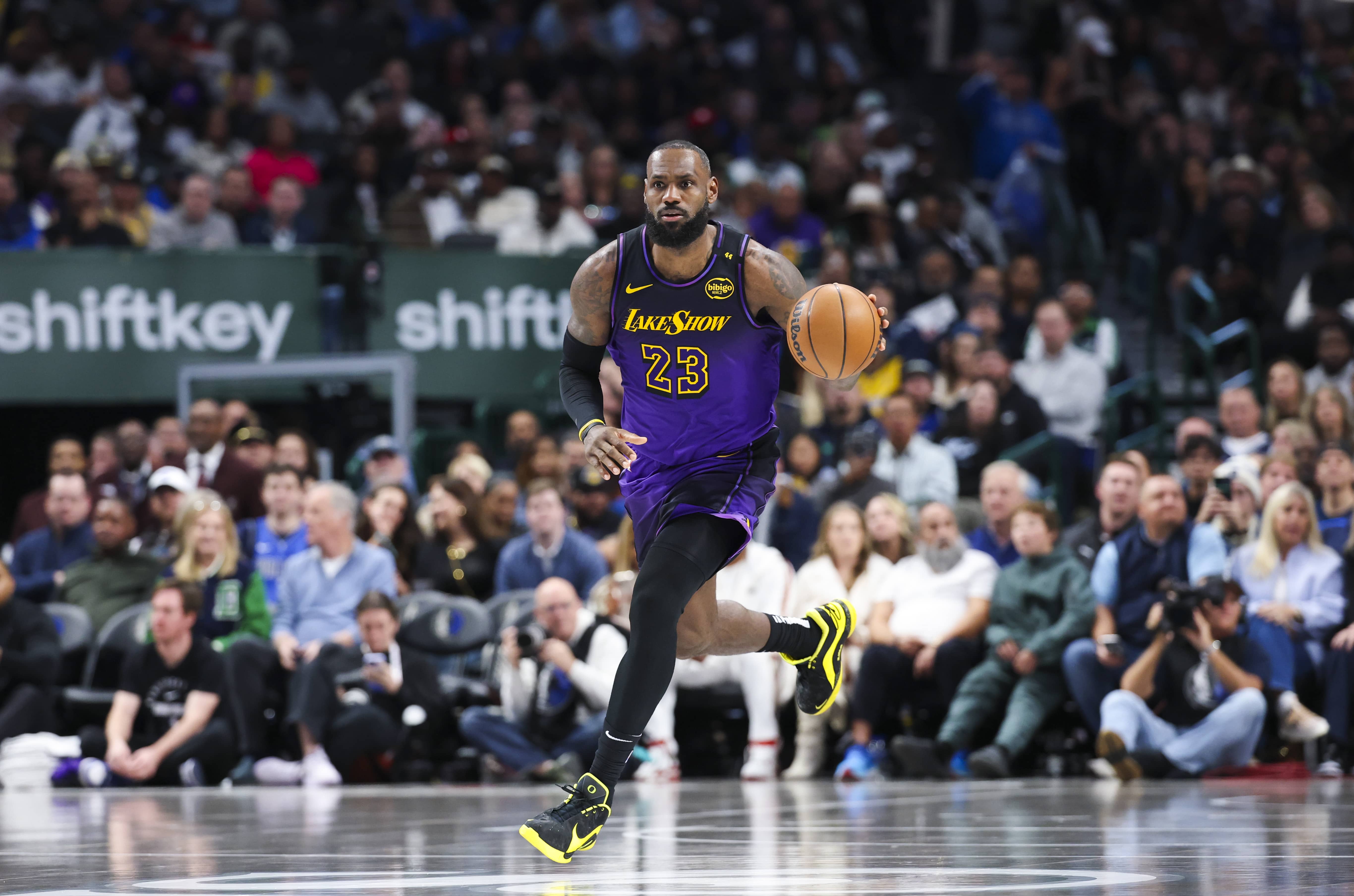 Dallas, Texas, USA; Los Angeles Lakers forward LeBron James (23) dribbles during the second half against the Dallas Mavericks at American Airlines Center. Mandatory Credit: Kevin Jairaj-Imagn Images