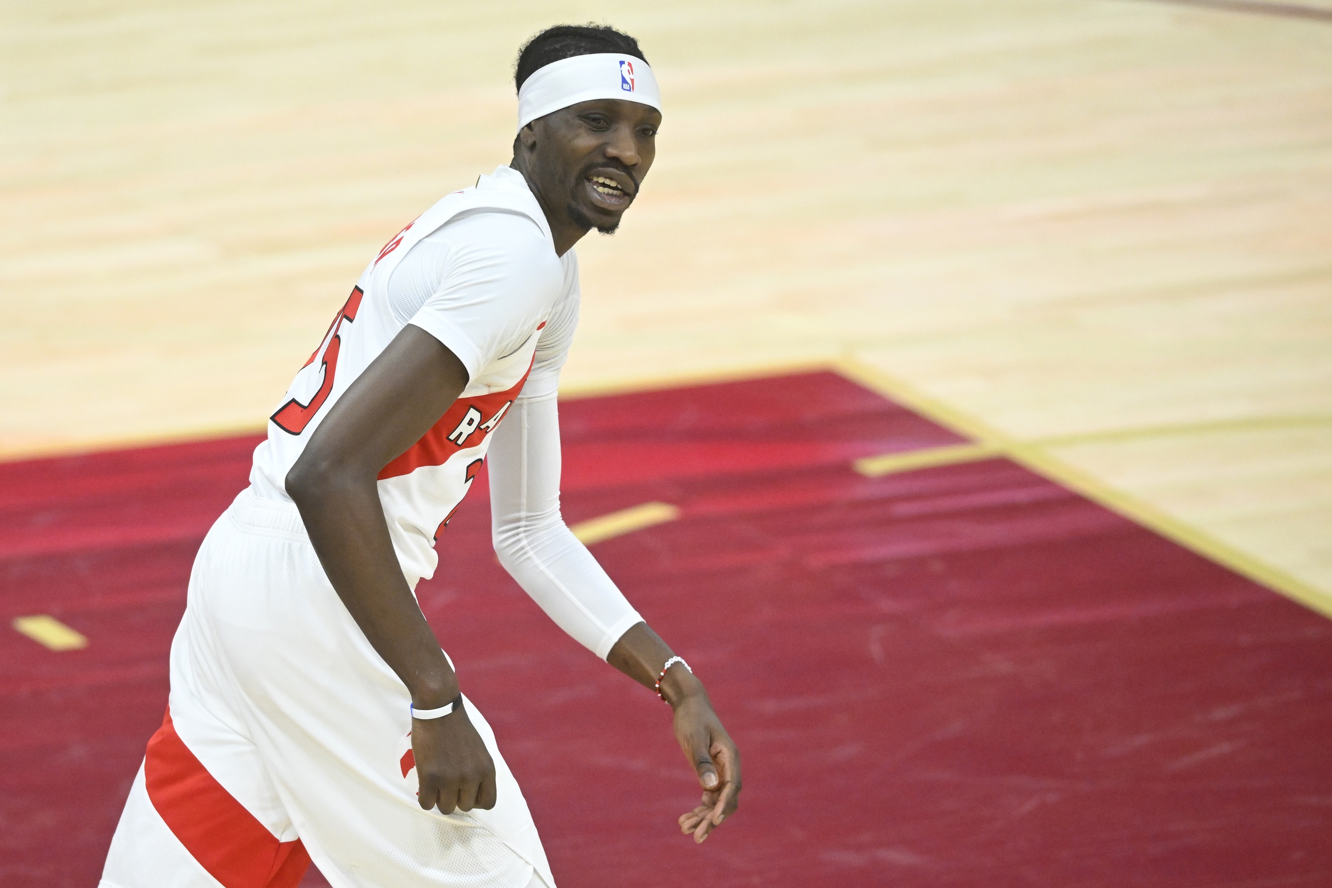  Toronto Raptors forward Chris Boucher (25) reacts in the third quarter against the Cleveland Cavaliers at Rocket Mortgage FieldHouse. Mandatory Credit: David Richard-Imagn Images