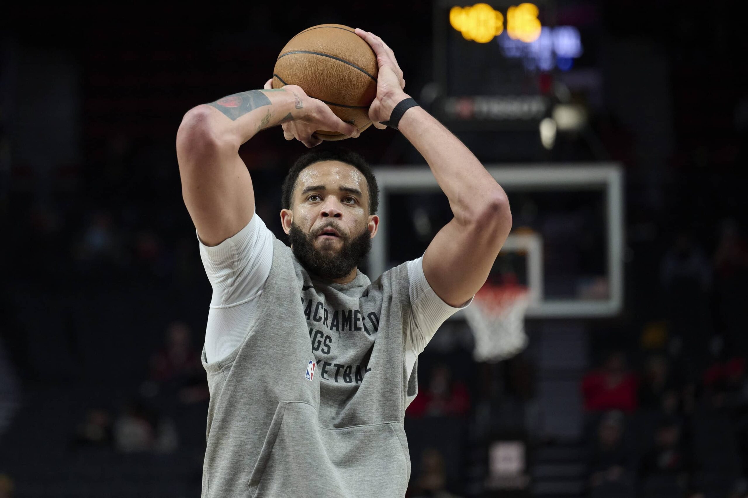 Portland, Oregon, USA; Sacramento Kings center JaVale McGee (00) warms up before a game against the Portland Trail Blazers at Moda Center. Mandatory Credit: Troy Wayrynen-Imagn Images
