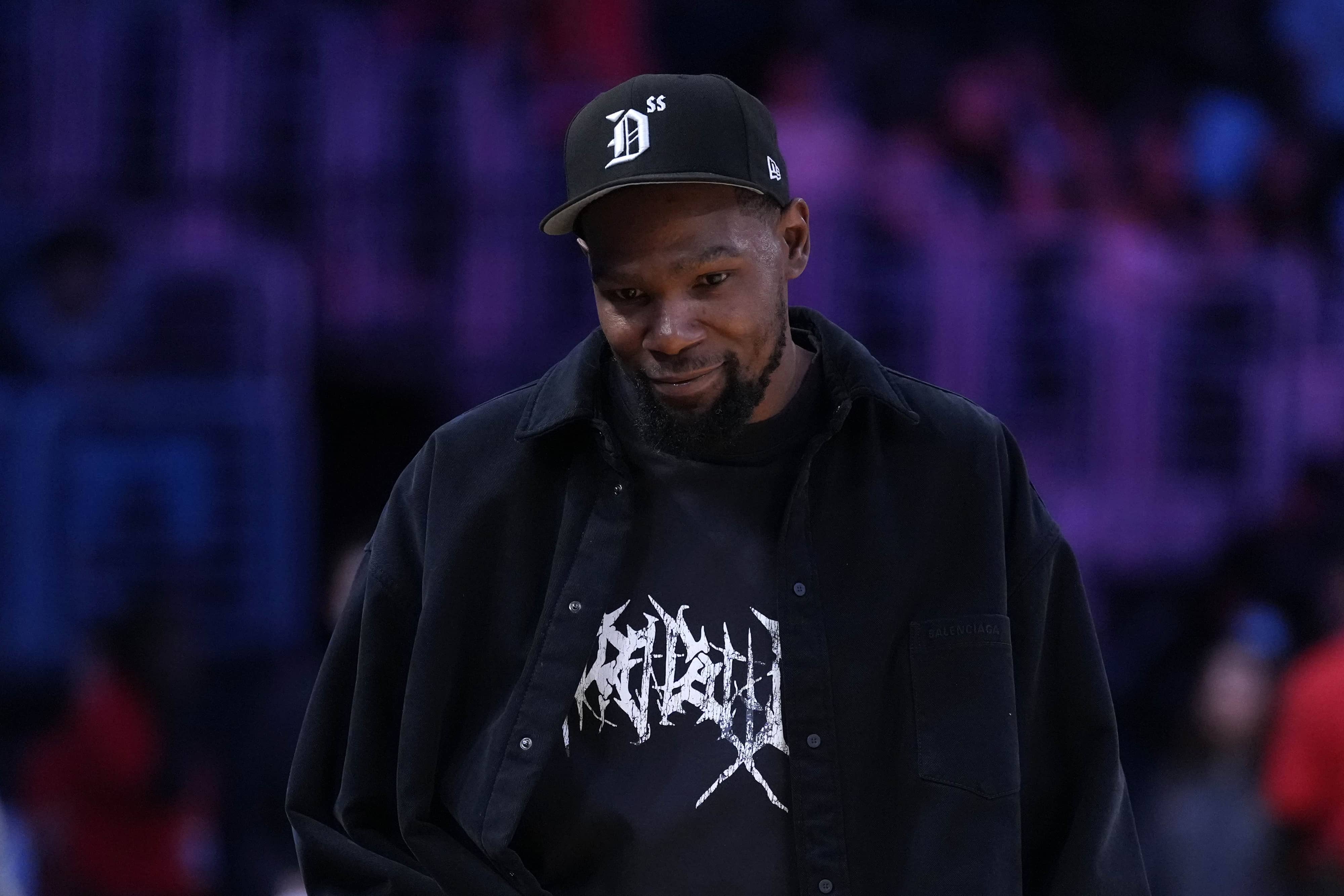 Kevin Durant attends the game between the Golden State Valkyries and the LA Sparks at Crypto.com Arena.