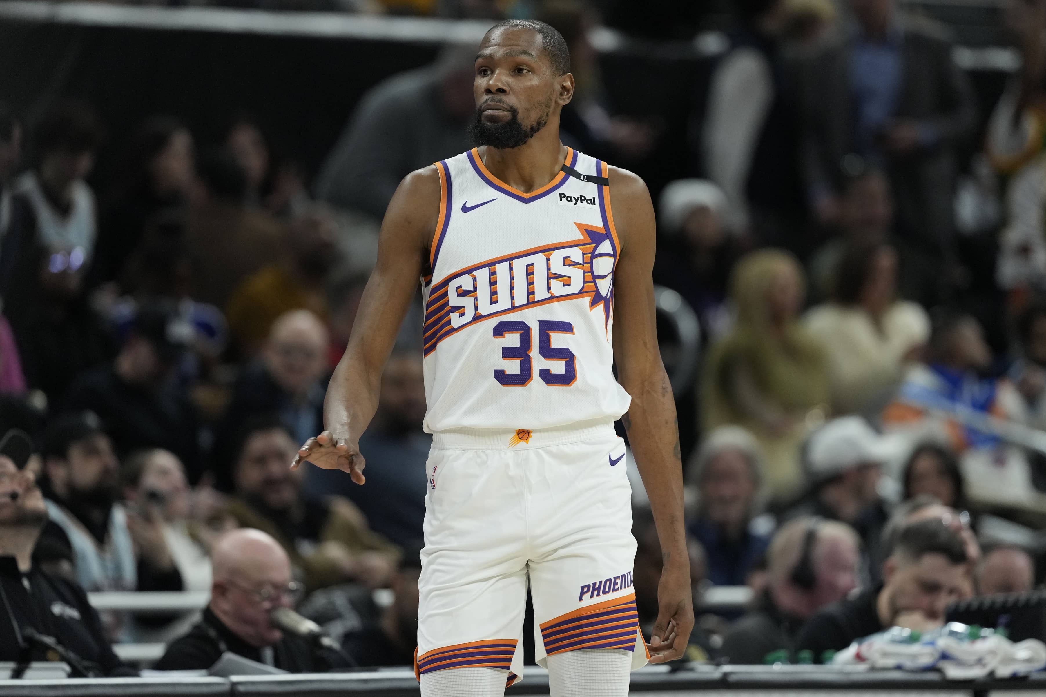 Phoenix Suns forward Kevin Durant (35) enters the game during the first half against the San Antonio Spurs at Moody Center. Mandatory Credit: Scott Wachter-Imagn Images