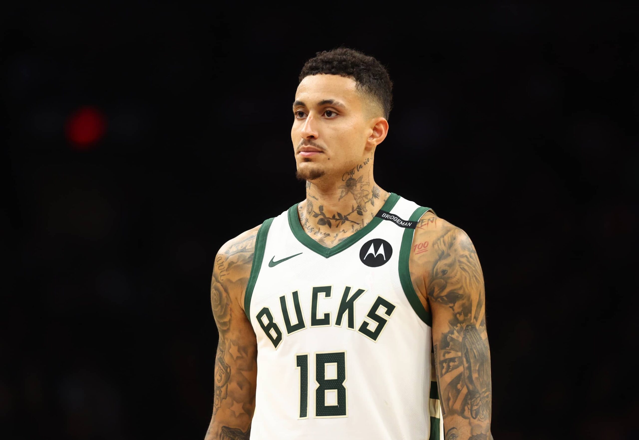 Milwaukee Bucks forward Kyle Kuzma (18) against the Phoenix Suns at Footprint Center.