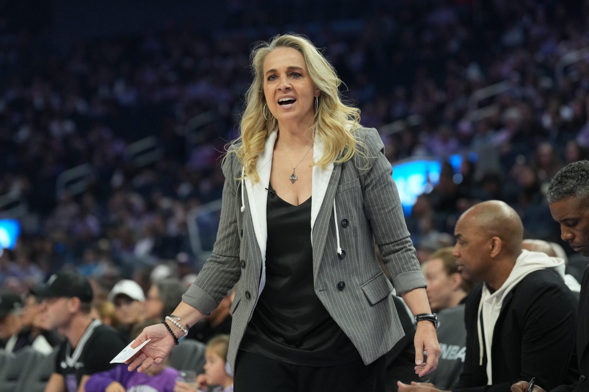 Aces head coach Becky Hammon yells during the first quarter against the Golden State Valkyries at Chase Center