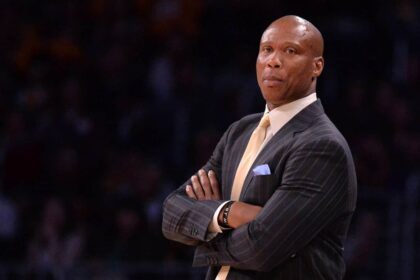 Lakers head coach Byron Scott reacts during an NBA game against the Kings at Staples Center