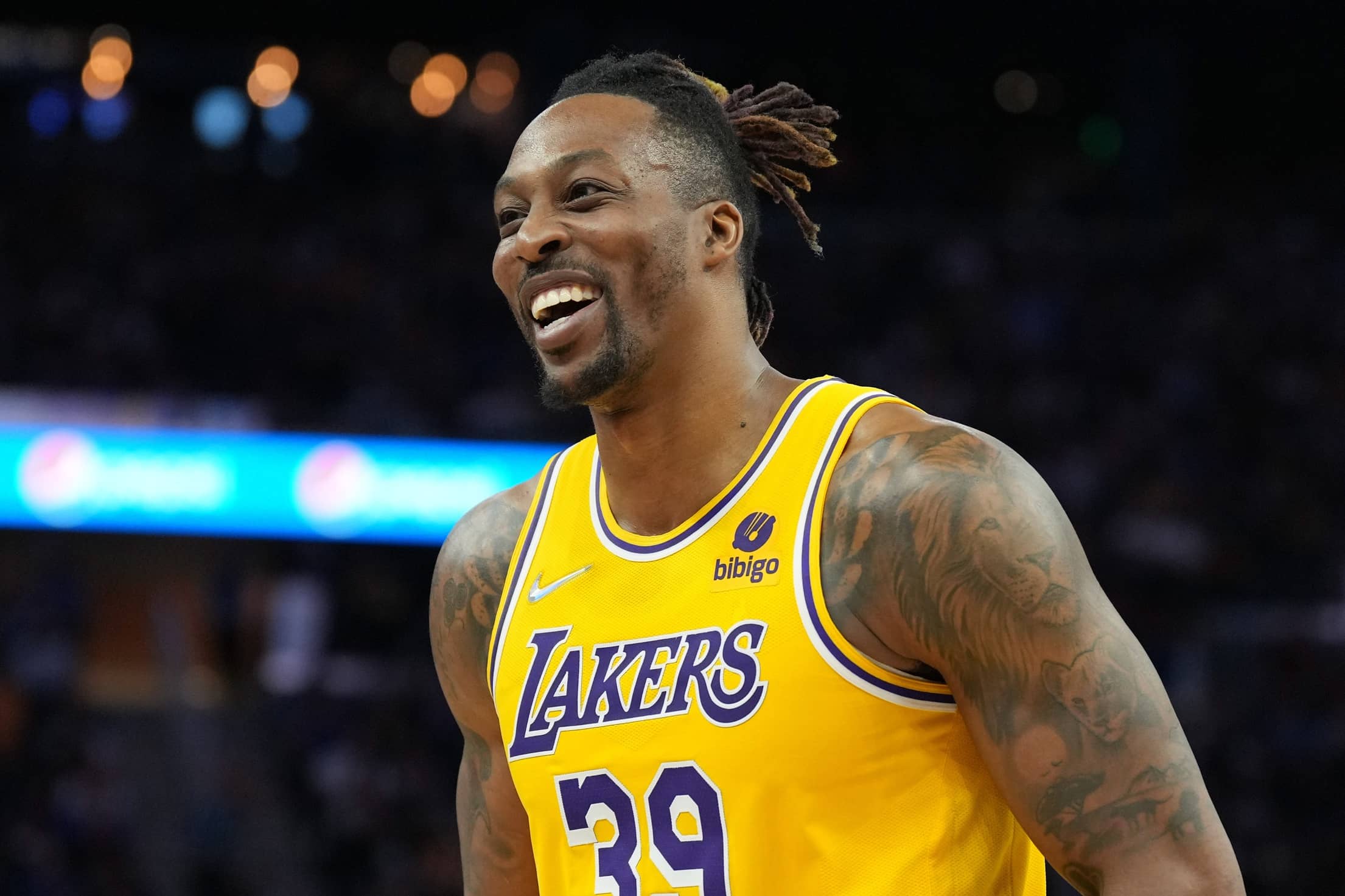 Lakers center Dwight Howard during the fourth quarter against the Warriors at Chase Center