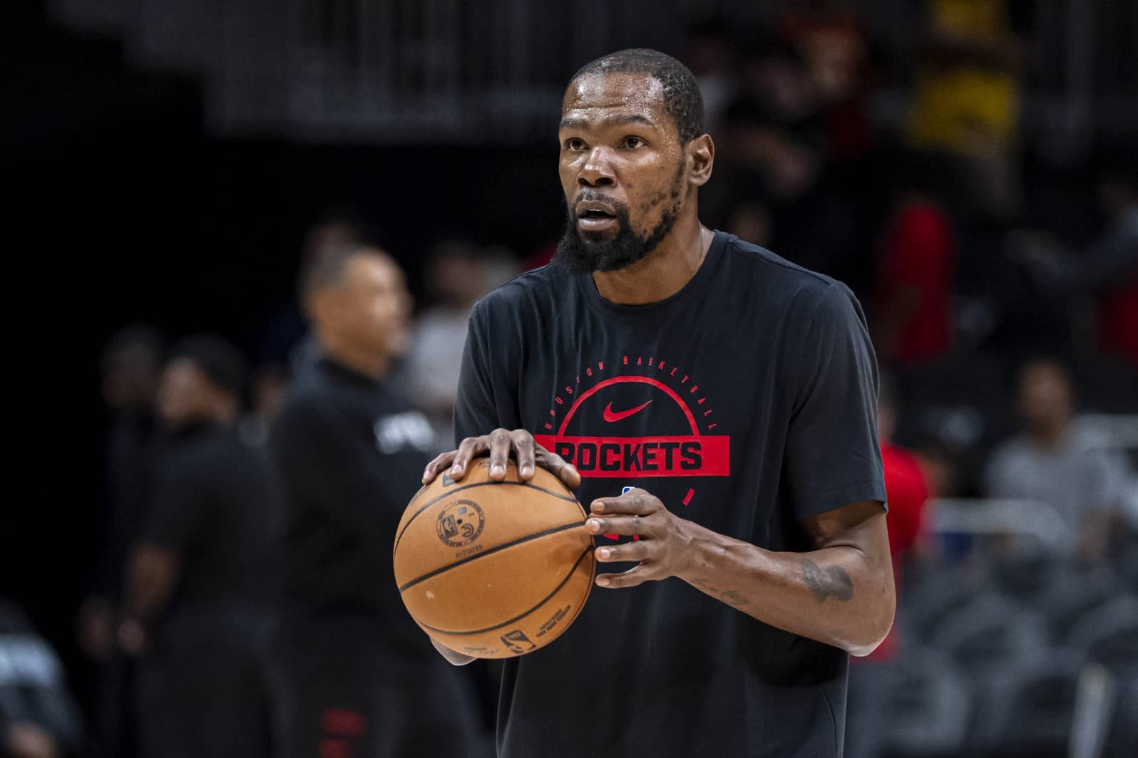 Rockets forward Kevin Durant warms up prior to the game against the Hawks at State Farm Arena