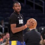 Warriors forward Jonathan Kuminga warms up before a game against the Knicks at Madison Square Garden