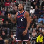 Kawhi Leonard reacts to a play during the second half of a game against the Memphis Grizzlies.