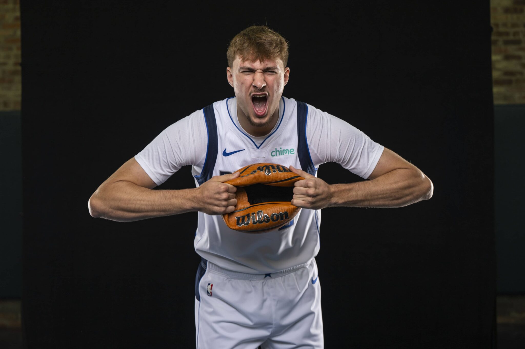 Sep 29, 2025; Dallas, TX, USA; Dallas Mavericks forward Cooper Flagg (32) poses for a photo during the Mavericks 2025 media day at the American Airlines Center. Mandatory Credit: Jerome Miron-Imagn Images