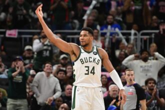 Oct 28, 2025; Milwaukee, Wisconsin, USA; Milwaukee Bucks forward Giannis Antetokounmpo (34) reacts after scoring a basket in the 3rd quarter against the New York Knicks at Fiserv Forum. Mandatory Credit: Benny Sieu-Imagn Images