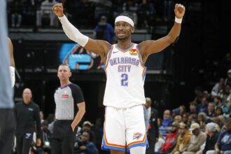 Memphis, Tennessee, USA; Oklahoma City Thunder guard Shai Gilgeous-Alexander (2) reacts during the third quarter against the Memphis Grizzlies at FedExForum. Mandatory Credit: Petre Thomas-Imagn Images