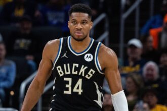 Indianapolis, Indiana, USA; Milwaukee Bucks forward Giannis Antetokounmpo (34) in the first half against the Indiana Pacers at Gainbridge Fieldhouse. Mandatory Credit: Trevor Ruszkowski-Imagn Images