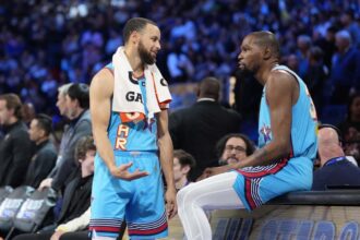 February 16, 2025; San Francisco, CA, USA; Shaq’s OGs guard Stephen Curry (30) of the Golden State Warriors and forward Kevin Durant (35) of the Phoenix Suns look on in the game against Chuck’s Global Stars during the 2025 NBA All Star Game at Chase Center. Mandatory Credit: Kyle Terada-Imagn Images