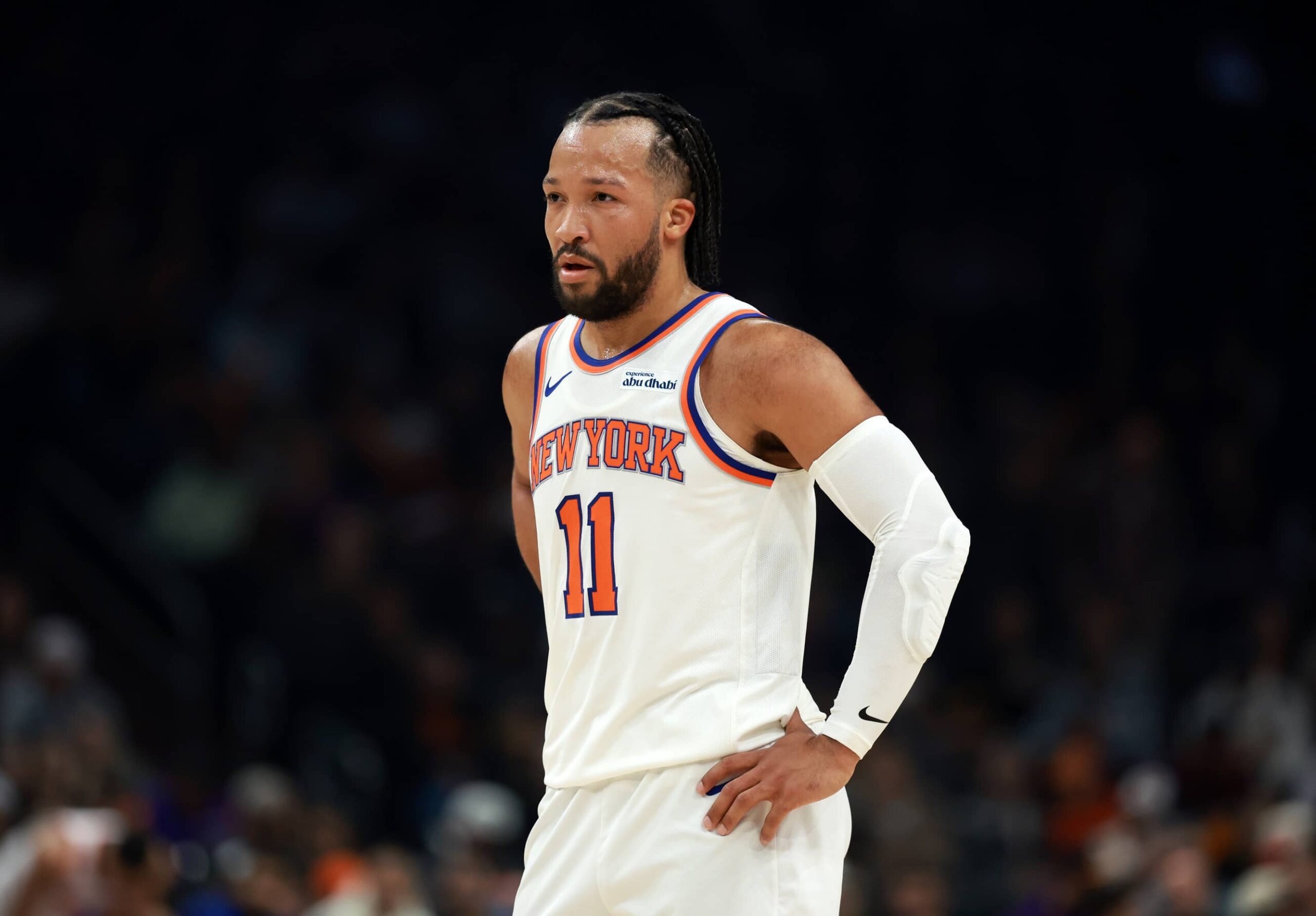 Phoenix, Arizona, USA; New York Knicks guard Jalen Brunson (11) against the Phoenix Suns at Mortgage Matchup Center. Mandatory Credit: Mark J. Rebilas-Imagn Images