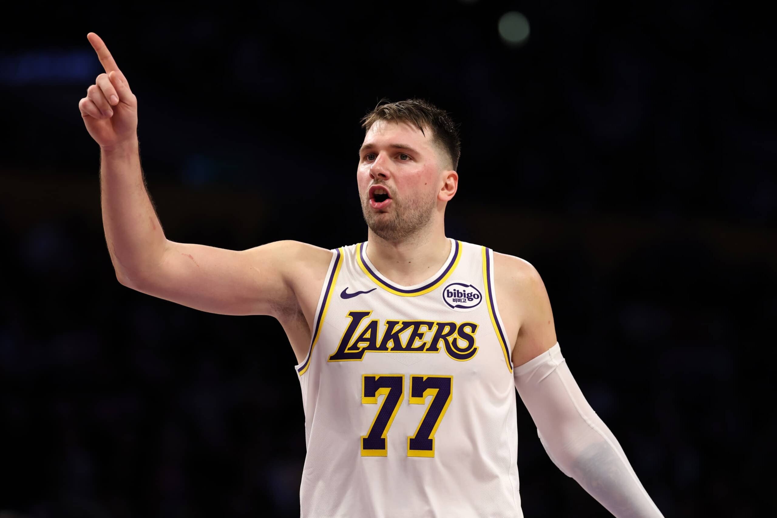 Los Angeles Lakers guard Luka Doncic (77) reacts to a play during the third quarter against the Memphis Grizzlies at Crypto.com Arena.