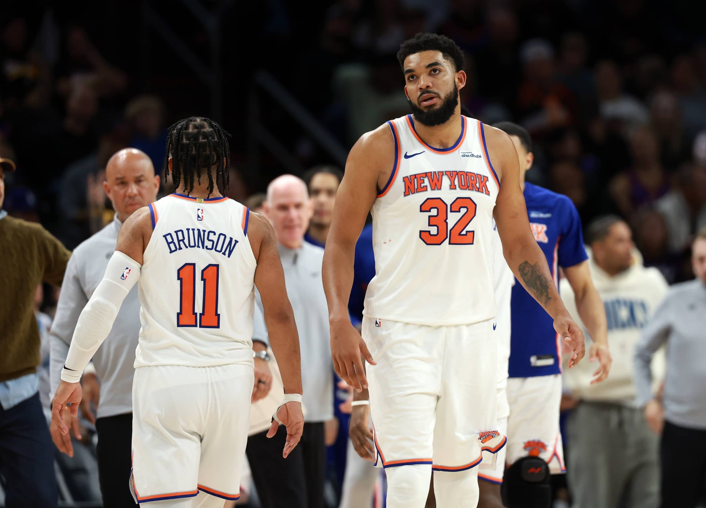 Phoenix, Arizona, USA; New York Knicks center Karl-Anthony Towns (32) and guard Jalen Brunson (11) against the Phoenix Suns at Mortgage Matchup Center. Mandatory Credit: Mark J. Rebilas-Imagn Images