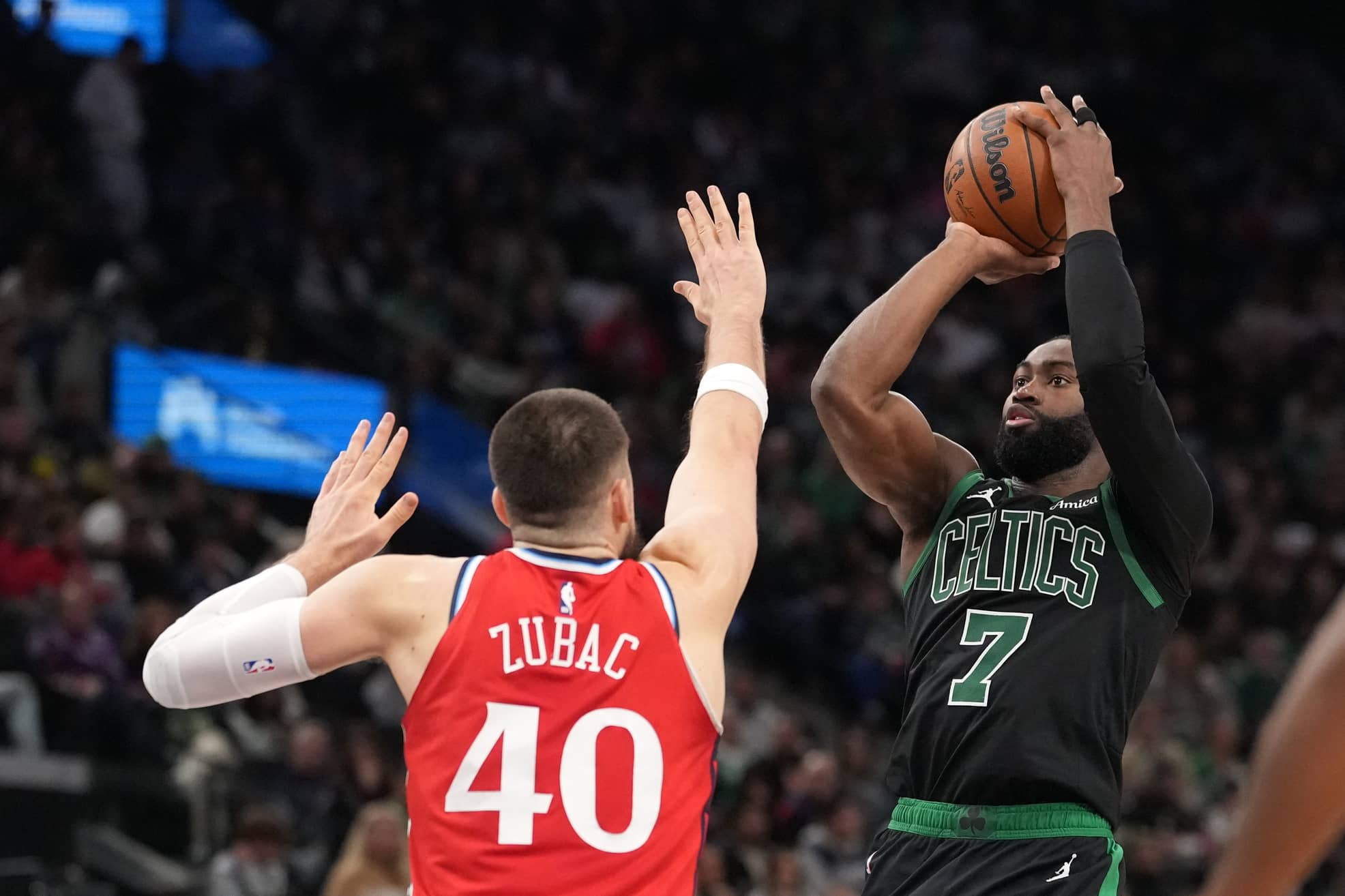 Inglewood, California, USA; Boston Celtics guard Jaylen Brown (7) shoots the ball against LA Clippers center Ivica Zubac (40) in the second half at Intuit Dome. Mandatory Credit: Kirby Lee-Imagn Images