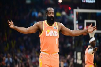 Cleveland, Ohio, USA; Cleveland Cavaliers guard James Harden (1) celebrates after hitting a three point basket against the New York Knicks during the second half at Rocket Arena. Mandatory Credit: Ken Blaze-Imagn Images
