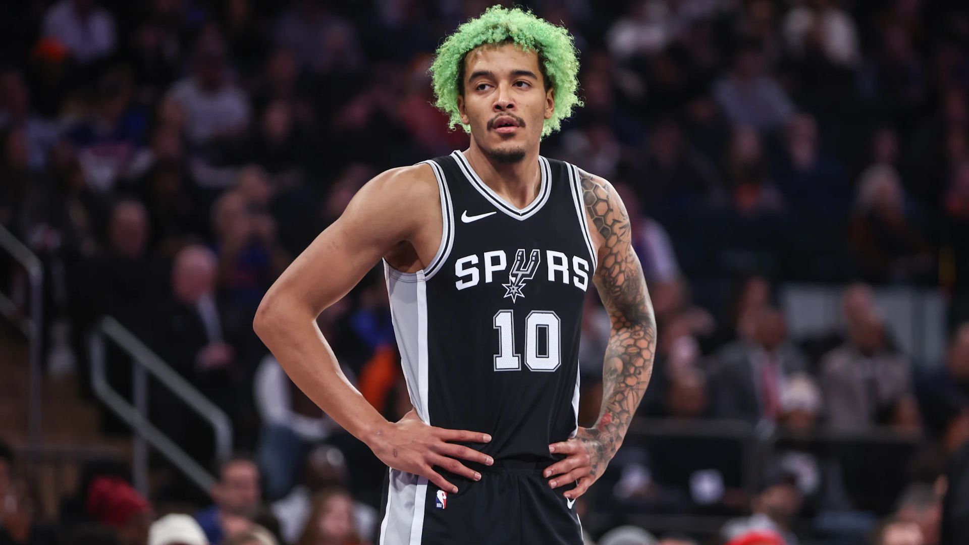 Dec 25, 2024; New York, New York, USA; San Antonio Spurs forward Jeremy Sochan (10) takes his position during a free throw attempt in the first quarter against the New York Knicks at Madison Square Garden. Mandatory Credit: Wendell Cruz-Imagn Images | Wendell Cruz-Imagn Images