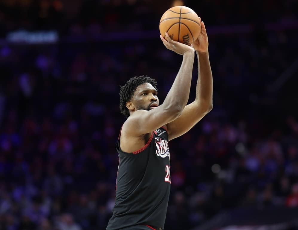 Jan 31, 2026; Philadelphia, Pennsylvania, USA; Philadelphia 76ers center Joel Embiid (21) shoots the ball against the New Orleans Pelicans during the fourth quarter at Xfinity Mobile Arena. Mandatory Credit: Bill Streicher-Imagn Images