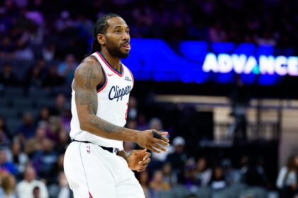 Sacramento, California, USA; Los Angeles Clippers forward Kawhi Leonard (2) reacts after scoring during the third quarter against the Sacramento Kings at Golden 1 Center. Mandatory Credit: Sergio Estrada-Imagn Images
