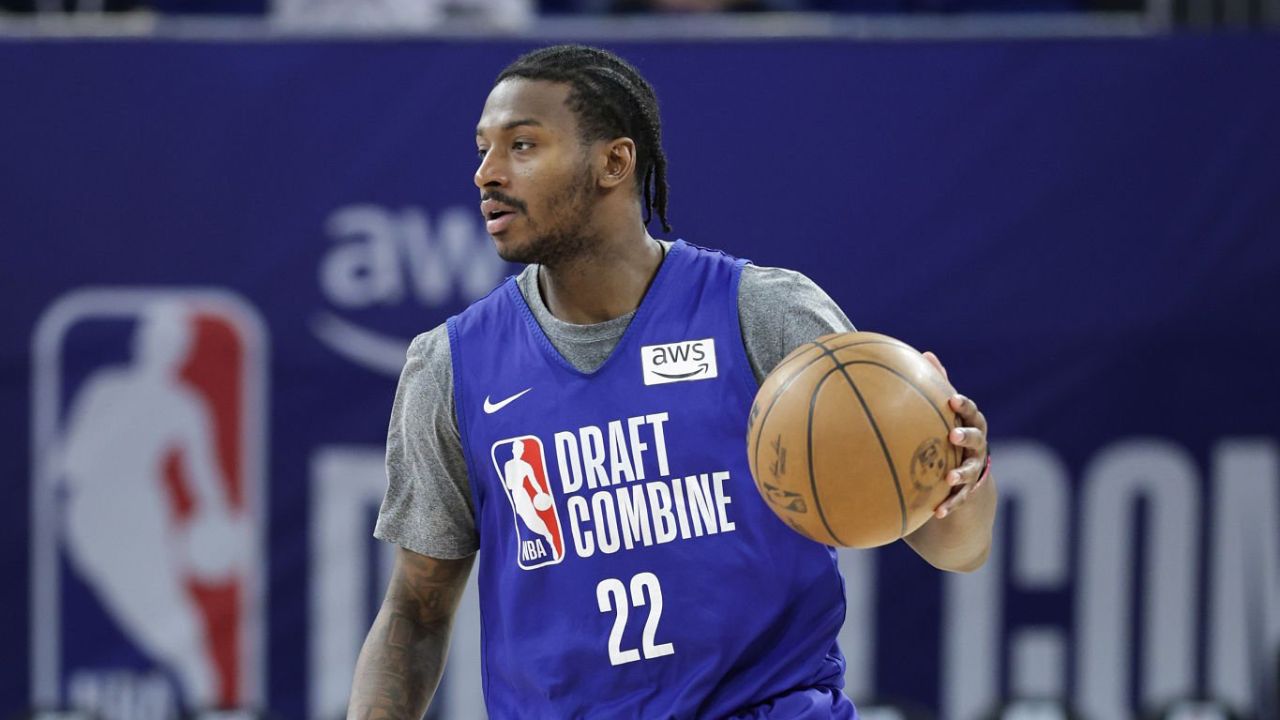 CHICAGO, IL - MAY 14: Jaden Bradley looks to pass the ball during the game during the 2026 NBA Draft Combine on May 14, 2026 at Wintrust Arena in Chicago, Illinois. (Photo by Jeff Haynes/NBAE via Getty Images)