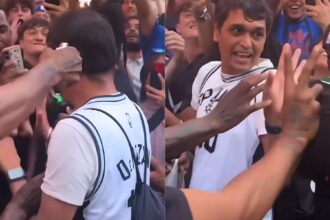 Knicks fan almost sets Spurs fan on fire on Monday night. Mandatory Credit: @usanewshq - X