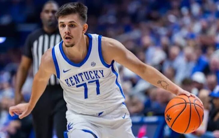 Kerr Kriisa #77 of the Kentucky Wildcats brings the ball up court during the game against the Wright State Raiders at Rupp Arena on November 4, 2024, in Lexington, Kentucky.